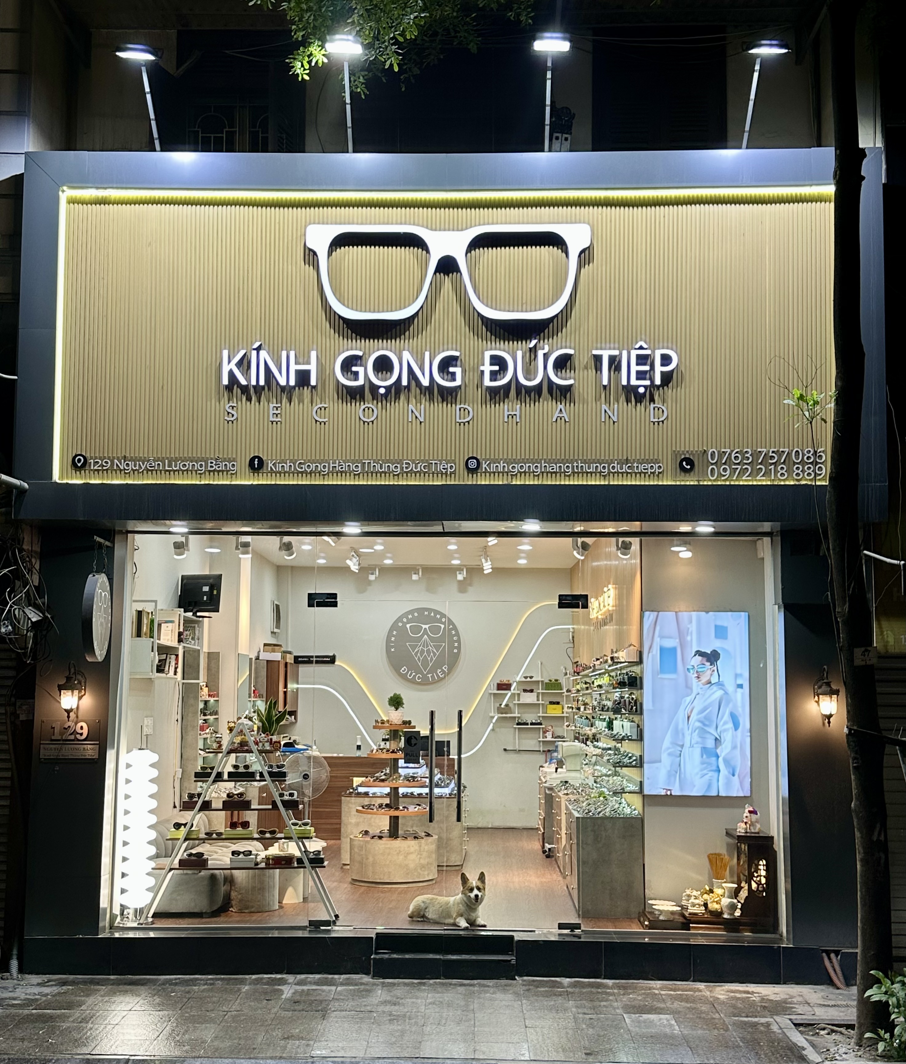 Nhân viên bán hàng image 1