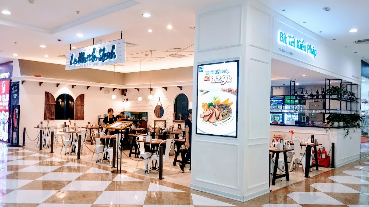 Nhân viên bếp image 2